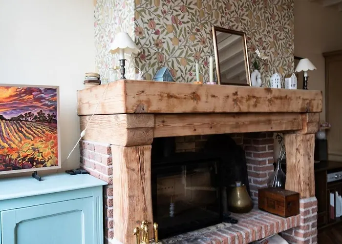 Family Near Lille With Garden & Parking *