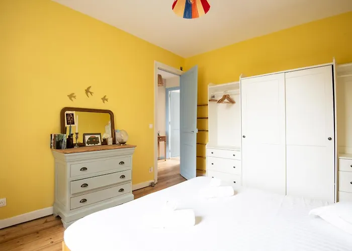 Family Near Lille With Garden & Parking Saint-Andre-lez-Lille