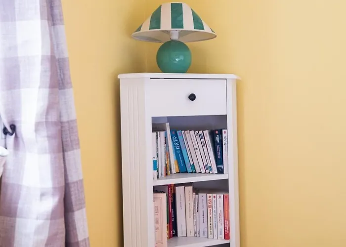 Family Near Lille With Garden & Parking Hébergement de vacances Saint-Andre-lez-Lille